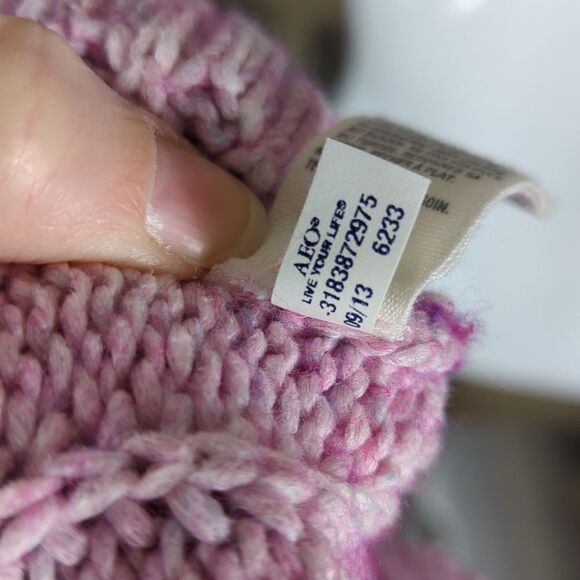 American Eagle Outfitters Pink Cable‎ Knit Sweater Woman's Small Pastel - Picture 12 of 15
